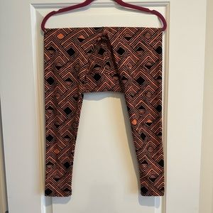 LulaRoe one size leggings